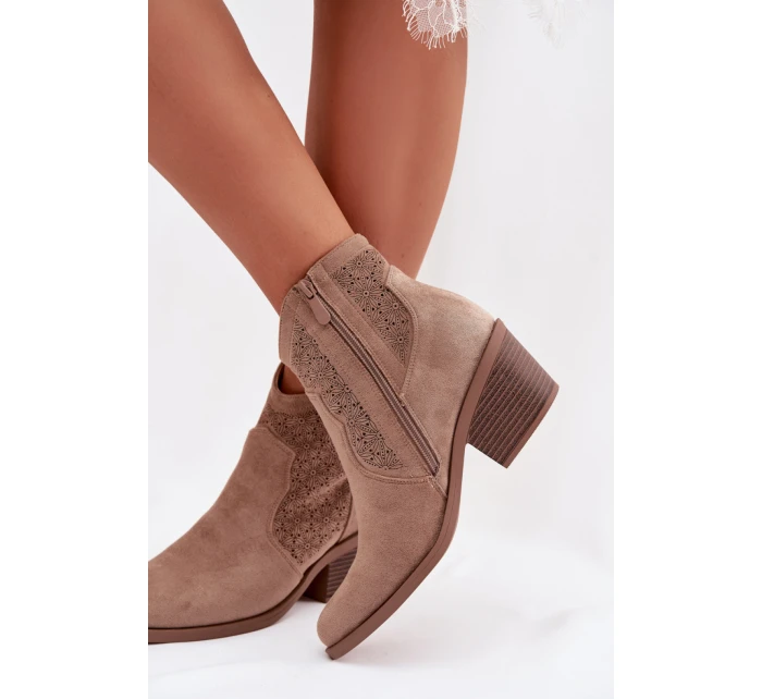 Boty na podpatku  model 224428 Step in style