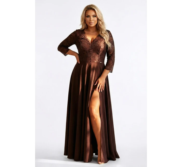 309-14 AMBER elegantní dlouhé krajkové šaty s výstřihem - čokoládové 309-14 AMBER elegantní dlouhé krajkové šaty s výstřihem - čokoládové