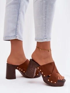 Dámské sandály na podpatku se zlatými přezkami Camel Nerelle