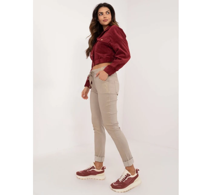 Kalhoty DHJ SP model 20567190 béžové - FPrice Kalhoty DHJ SP model 20567190 béžové - FPrice