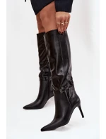 Dámské kozačky na podpatku s páskem černé model 21744534 - Boto