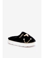 Pantofle S Přívěsky Černé model 21680849 - Boto Pantofle S Přívěsky Černé model 21680849 - Boto