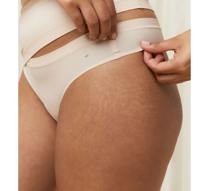 Dámská tanga Smart Micro Brazilian String EX - tělová - TRIUMPH