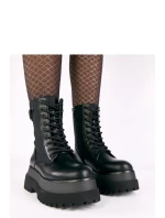 Boty na široké podrážce model 222046 Solea Boty na široké podrážce model 222046 Solea