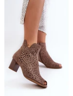 Dámské Botky Z Ekologického Semiše Na Podpatku S Otevřenými Prsty Hnědé Halania Dámské Botky Z Ekologického Semiše Na Podpatku S Otevřenými Prsty Hnědé Halania