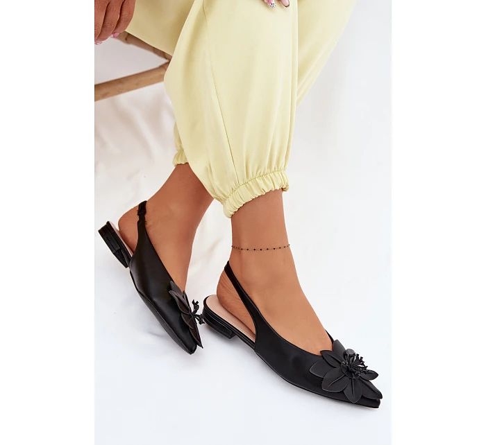 Dámské sandály na nízkém podpatku s dekorativním květem Černé Telivette