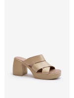 model 21647974 Kožené žabky na podpatku béžové - Zazoo