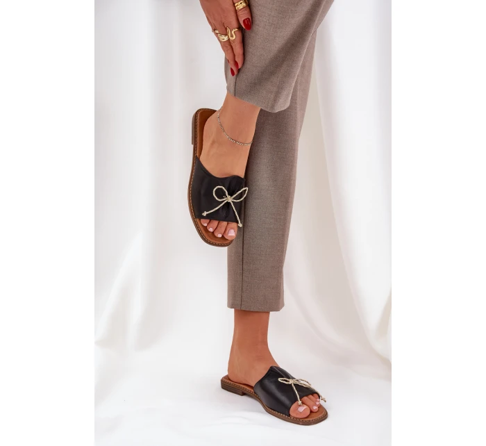 Sandály Na Ploché Podešvi S Mašlí Černé model 21684361 - Boto Sandály Na Ploché Podešvi S Mašlí Černé model 21684361 - Boto