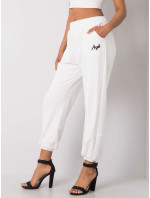 Białe spodnie dresowe Richelle