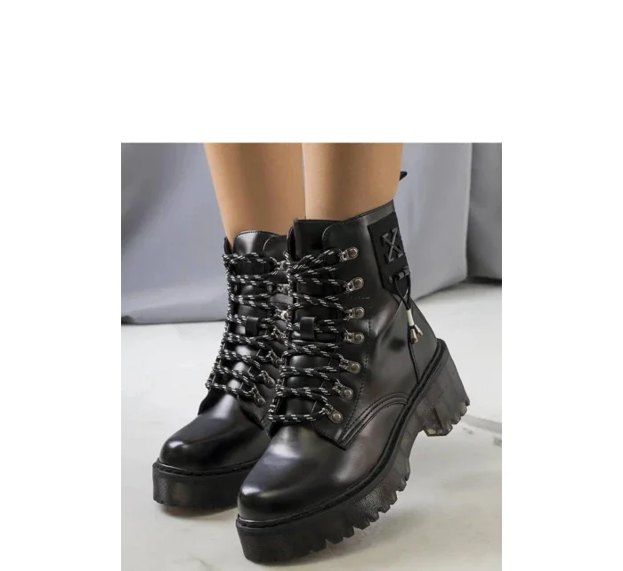 Boty model 204631 Solea Boty model 204631 Solea