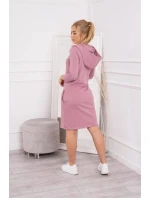 Šaty s kapucí a kapsami tmavě růžové