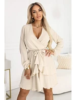 671-1 Smyslné mini šaty s obálkovým výstřihem - béžové 671-1 Smyslné mini šaty s obálkovým výstřihem - béžové