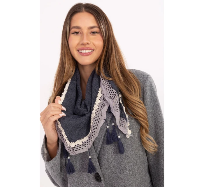 Šátek  model 220385 AT