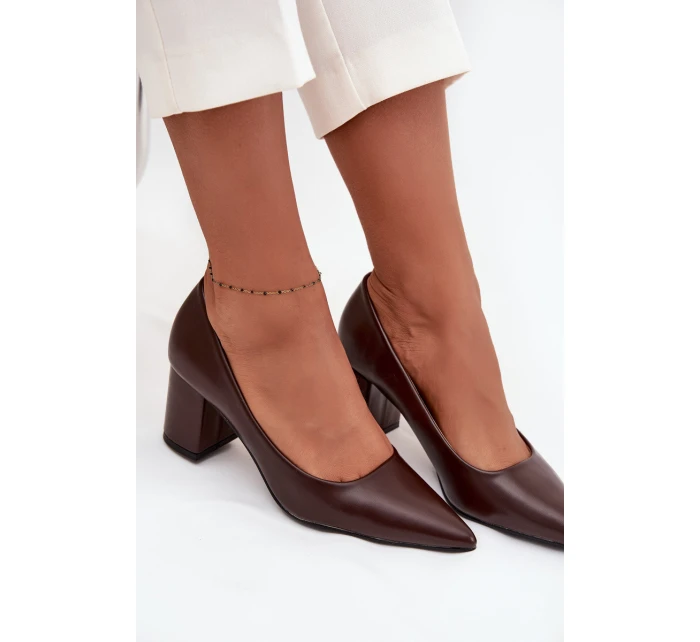 Lodičky na sloupkovém podpatku se  čokoládové model 21711480 - Boto