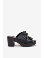 Dámské Sandály Na Podpatku Z Eko Kůže Černé model 21686888 - Boto Dámské Sandály Na Podpatku Z Eko Kůže Černé model 21686888 - Boto