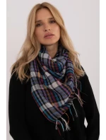 Šátek model 208398 AT Šátek model 208398 AT