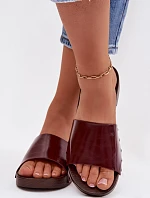 Dámské pantofle s přezkami na nízkém podpatku bordó Brinalle