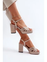 Lakové dámské sandály na podpatku béžové D&A MR38-668
