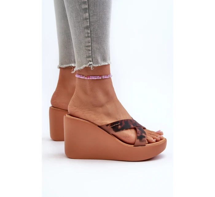 Dámské sandály na klíně 83520 Ipanema High Fashion Slide Fem Hnědé Dámské sandály na klíně 83520 Ipanema High Fashion Slide Fem Hnědé