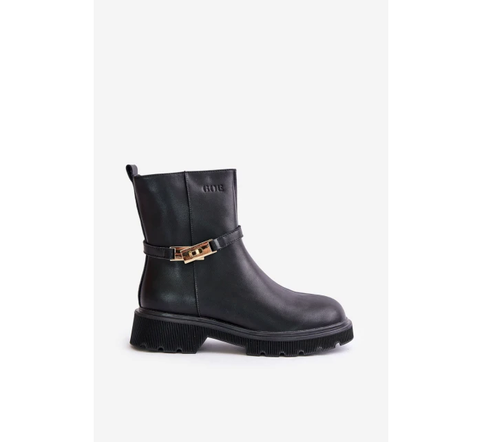 Kožené dámské boty s páskem zateplené model 21673849 Černé - Goe