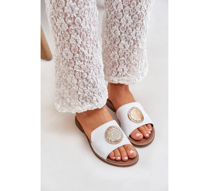 Kožené Pantofle S Dekorací Na Plochém Podpatku Bílé Zazoo model 21682298 - Boto Kožené Pantofle S Dekorací Na Plochém Podpatku Bílé Zazoo model 21682298 - Boto