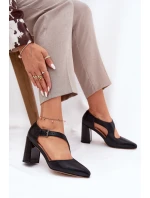 Kožené Lodičky Na Podpatku S Přezkou model 21691328 Černé - VINCEZA