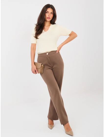 Spodnie IT SP model 21910984 ciemny bezowy - FPrice Spodnie IT SP model 21910984 ciemny bezowy - FPrice
