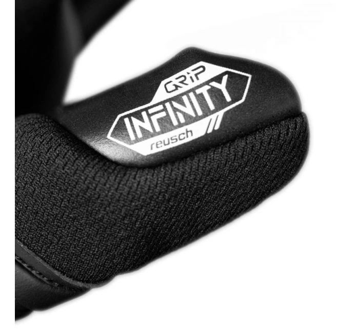 Attrakt Freegel Infinity brankářské rukavice model 20876853 7700 - Reusch