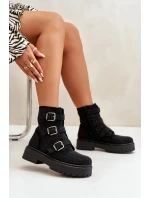 Zateplené boty se zdobením černé model 21670727 - Boto Zateplené boty se zdobením černé model 21670727 - Boto