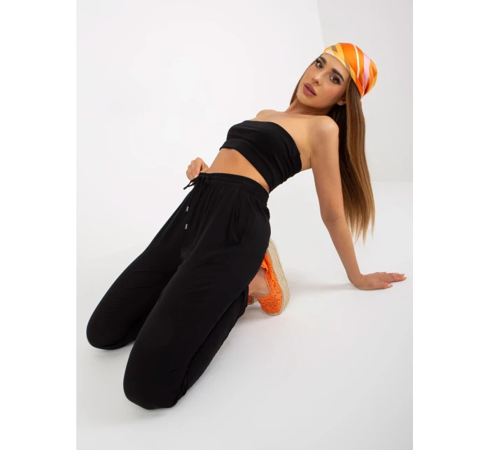 Kalhoty D73761M61869N černé