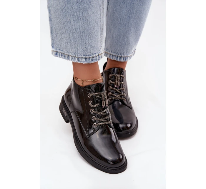 Lakované kožené dámské botky D&A – černé Lakované kožené dámské botky D&A – černé