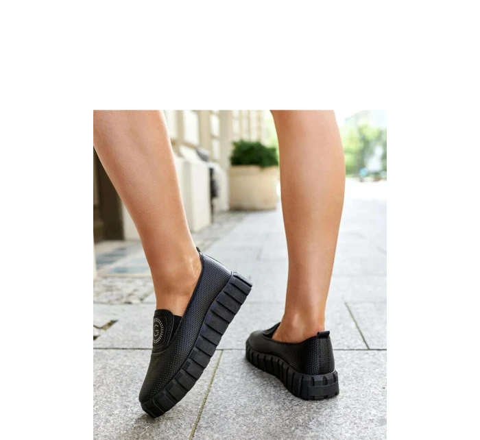 Dámské polobotky TQ2407 Černá - Gemre