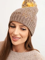 Dámská zimní čepice s vlnou v ozdobném pletení s bambulí K467 mocca
