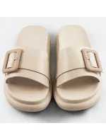 Béžové dámské pantofle s přezkou (XA136) Béžové dámské pantofle s přezkou (XA136)