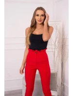 Červené plisované kalhoty