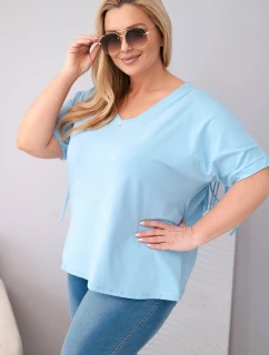 Dámská bavlněná halenka s výstřihem do V a s třásněmi na zádech modrá