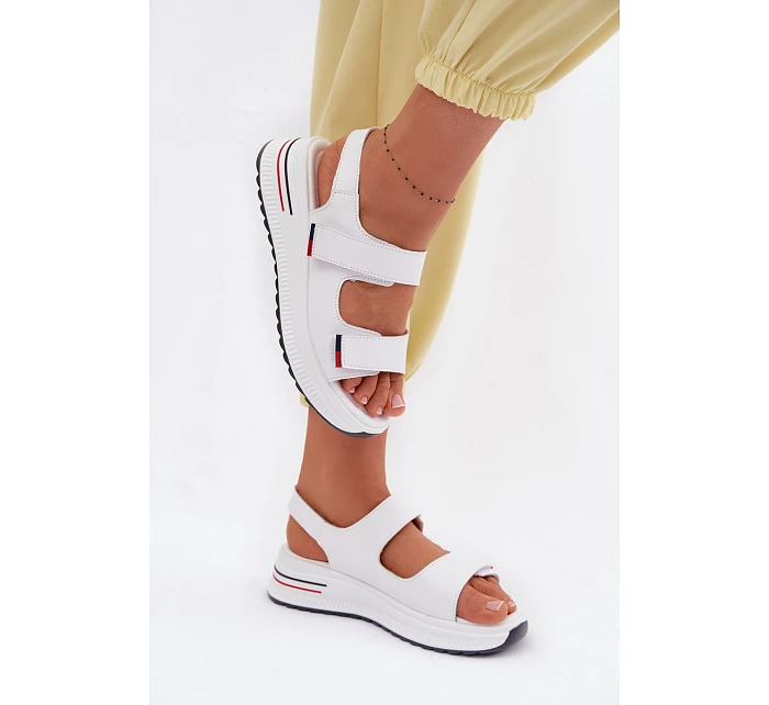 Kožené dámské sandály na platformě na suchý zip bílé Jemela Kožené dámské sandály na platformě na suchý zip bílé Jemela