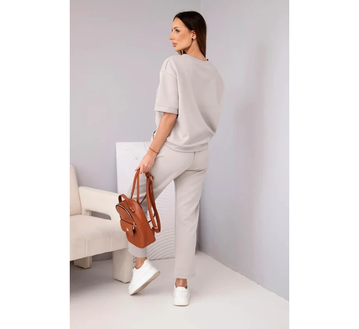 Dámský komplet viskózový máslový s krátkým rukávem a kalhotami s ohrnutým lemem tmavě béžový