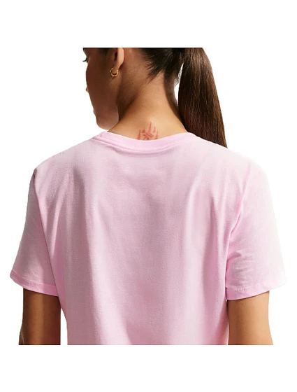 Dámské tričko Sportswear Club Essentials model 22096819 - NIKE Dámské tričko Sportswear Club Essentials model 22096819 - NIKE