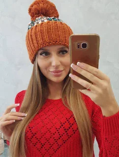 Dámská čepice Ellen s bambulí model 18751769 červená - K-Fashion