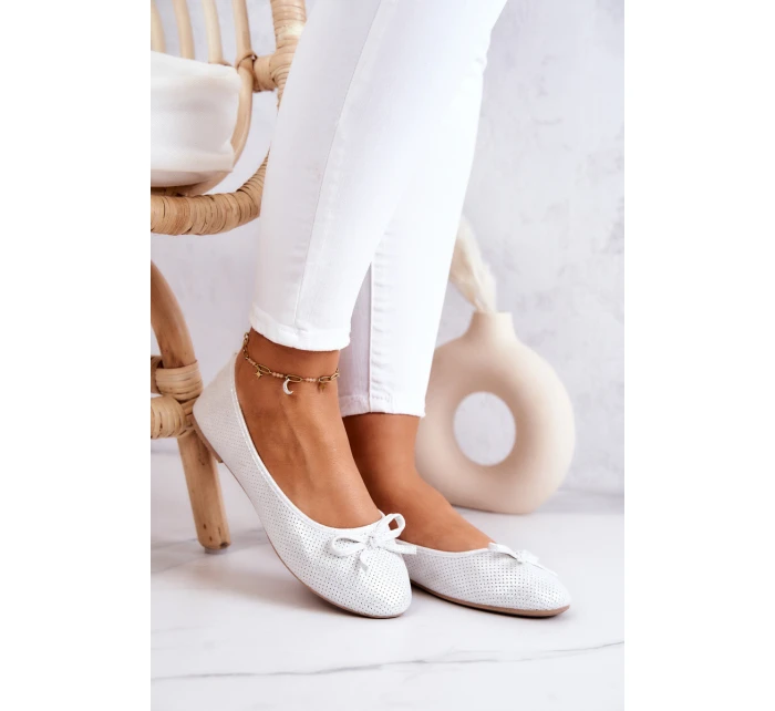 Dámské Baleríny Klasické Bílé model 21525252 - EVENTO