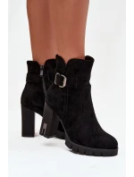 Dámské kotníkové boty na podpatku s přezkou zateplené černé model 21711634 - Boto Dámské kotníkové boty na podpatku s přezkou zateplené černé model 21711634 - Boto