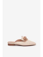 Dámské pantofle s ozdobou Béžové model 21747685 - Boto Dámské pantofle s ozdobou Béžové model 21747685 - Boto