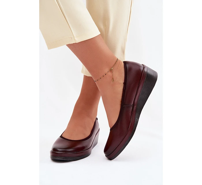 Kožené dámské polobotky na platformě Vinceza 39987 bordó