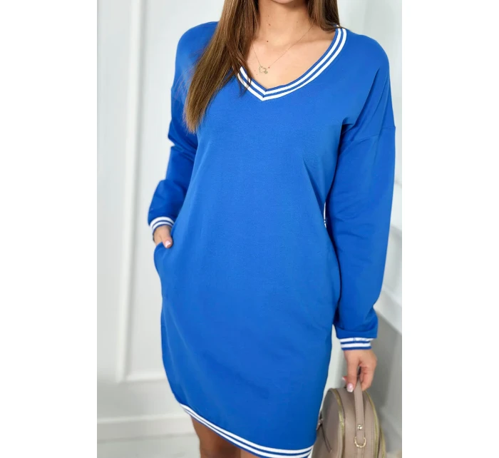 Šaty s kapsami a výstřihem do V chrpově modrá