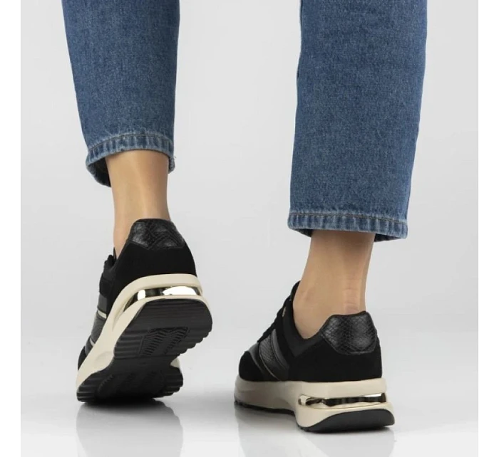 Dámské kožené polobotky černé model 22116789 dámské - FILIPPO