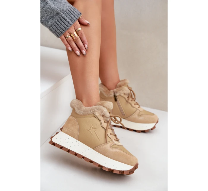 Kožené Sneakersy Trapery Dámské S Kožíškem Na Platformě Big Star model 21680216 Béžové - Big Star Shoes Kožené Sneakersy Trapery Dámské S Kožíškem Na Platformě Big Star model 21680216 Béžové - Big Star Shoes