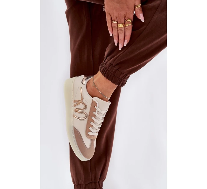 Nízké Dámské Sportovní Boty Z Eko Kůže Béžové Iladira Nízké Dámské Sportovní Boty Z Eko Kůže Béžové Iladira