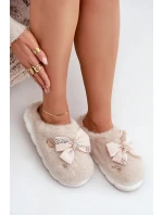 Futrzané Pantofle S Mašlí A Brožemi Béžové Annalira Futrzané Pantofle S Mašlí A Brožemi Béžové Annalira