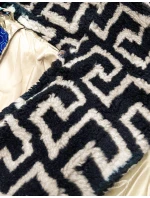 Lehká dámská zimní bunda v barvě ecru se zateplenou kapucí (omdl-019)